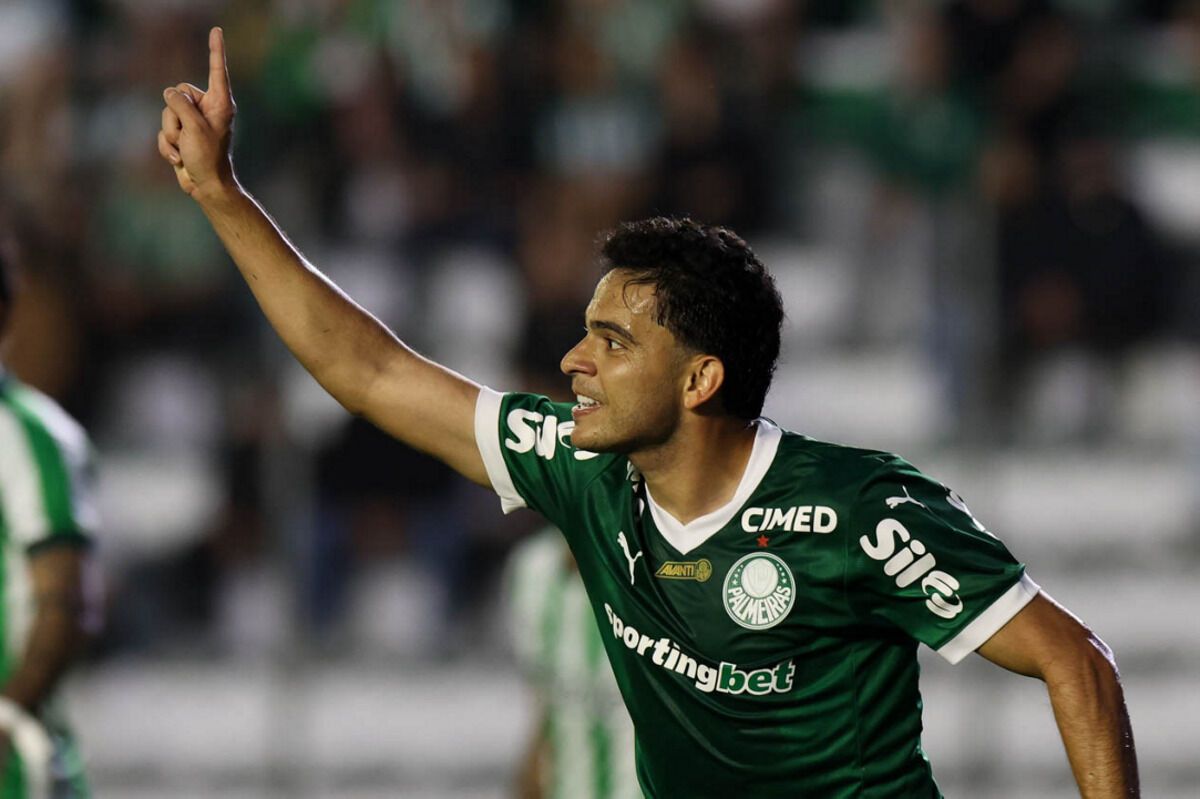 Palmeiras vence Juventude e reassume a liderança do Brasileirão