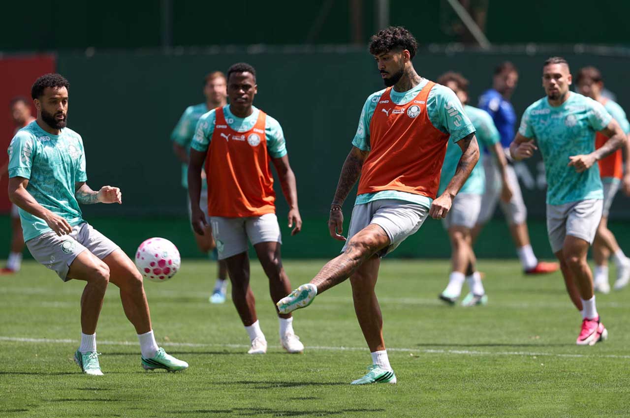 Palmeiras defende tabu contra o Athletico para seguir na caça ao líder Palmeiras defende tabu contra o Athletico para seguir na caça ao líder