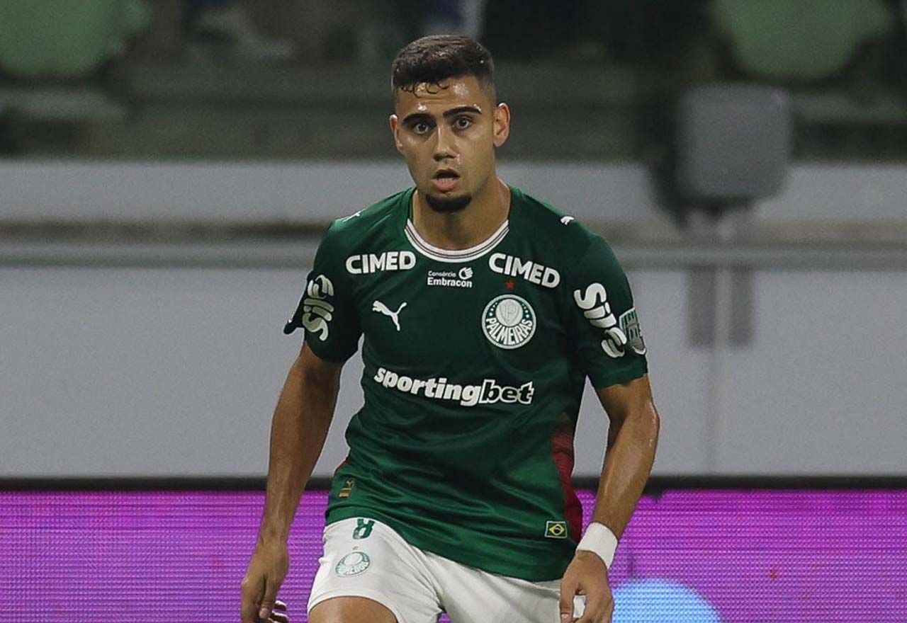 Andreas Pereira é expulso e vira desfalque na Libertadores Andreas Pereira é expulso e vira desfalque na Libertadores