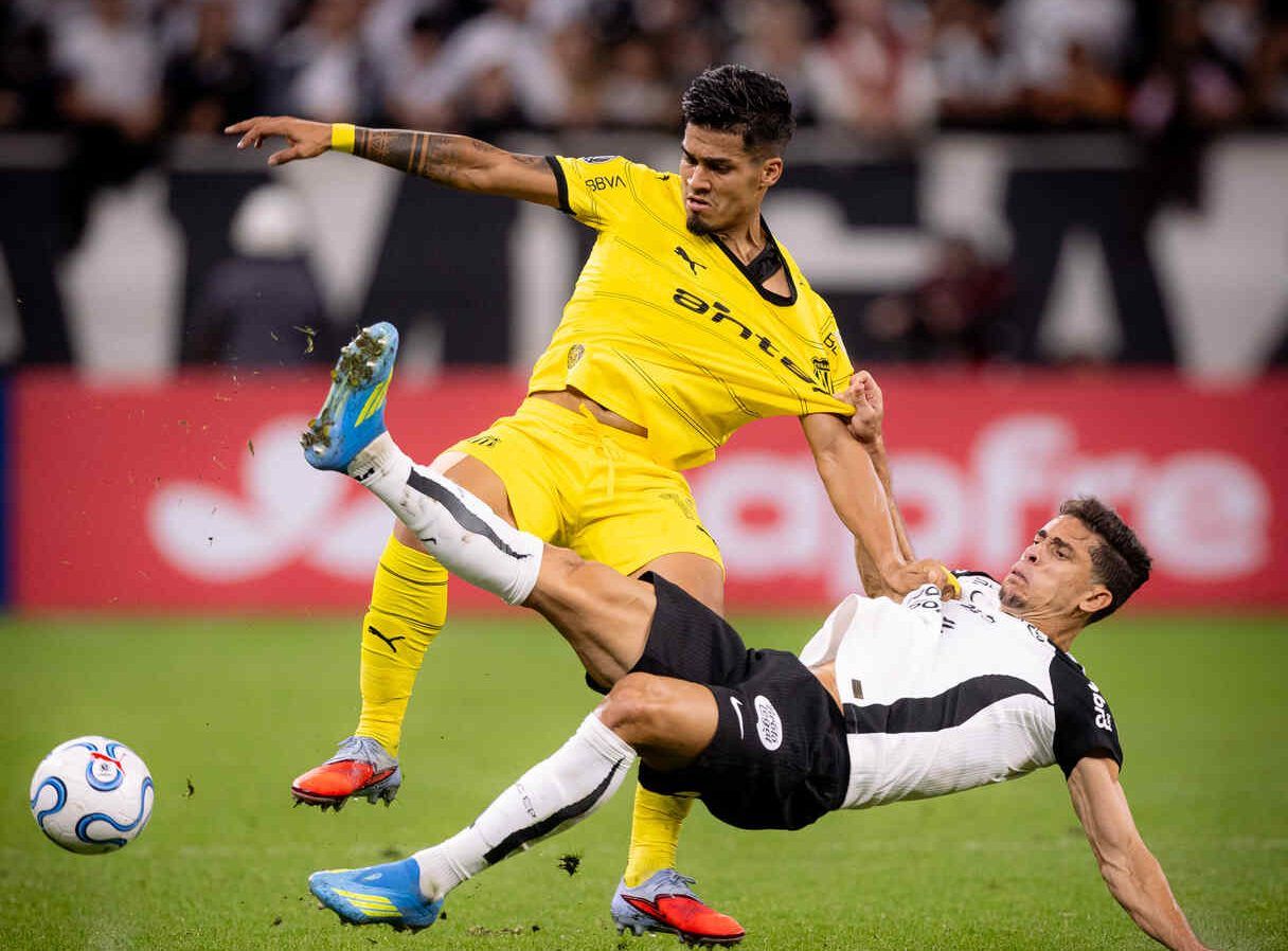 Corinthians chega ao sétimo jogo sem derrota e alcança marca de 2024