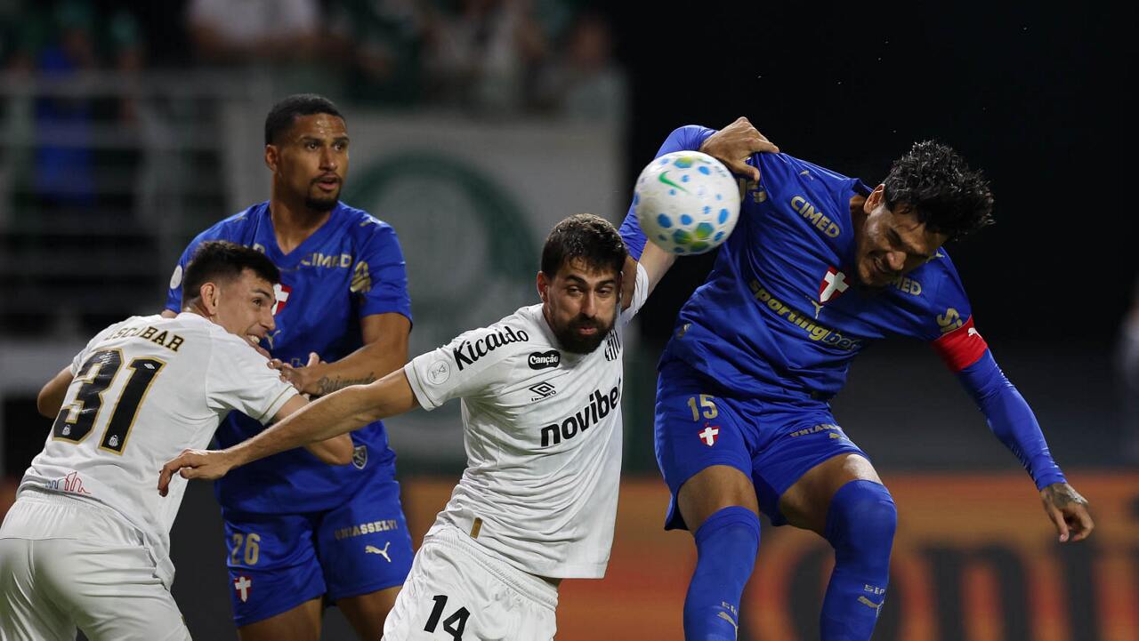 Gómez e Arias preocupam Palmeiras após duelo com Santos Gómez e Arias preocupam Palmeiras após duelo com Santos