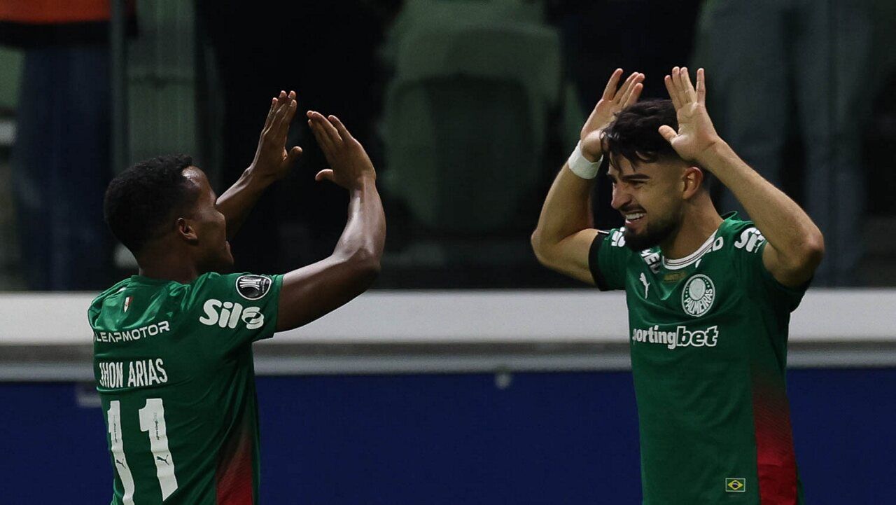 Convocado, Flaco López avalia futuro no Palmeiras: "Vamos ver o que é melhor"