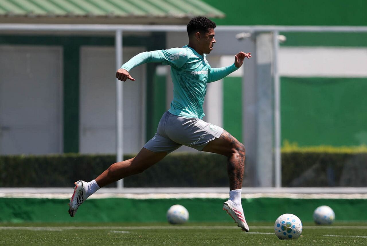 Com onze ausências, Abel adapta Palmeiras na Data Fifa Com onze ausências, Abel adapta Palmeiras na Data Fifa