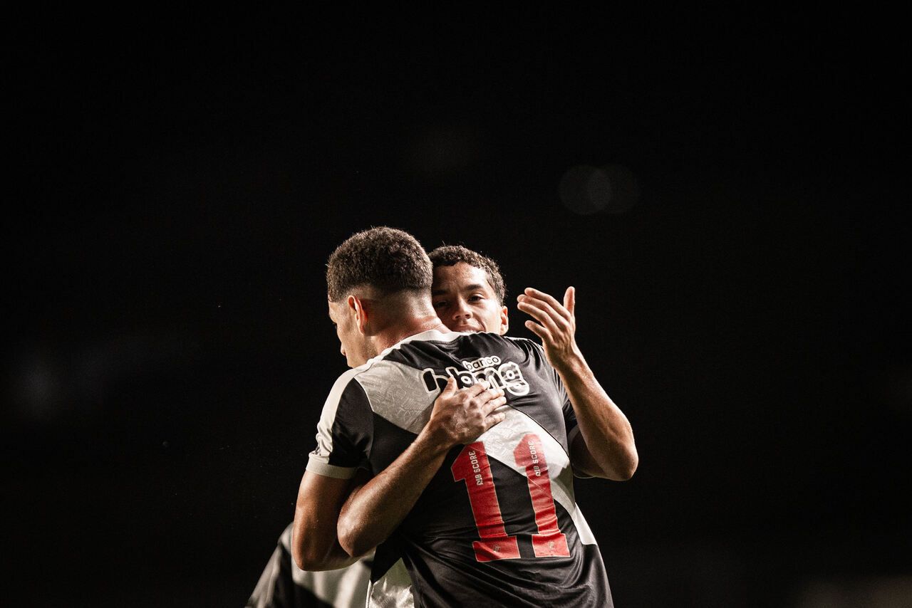 Dupla promissora do Vasco faz "estreia" juntos Dupla promissora do Vasco faz "estreia" juntos