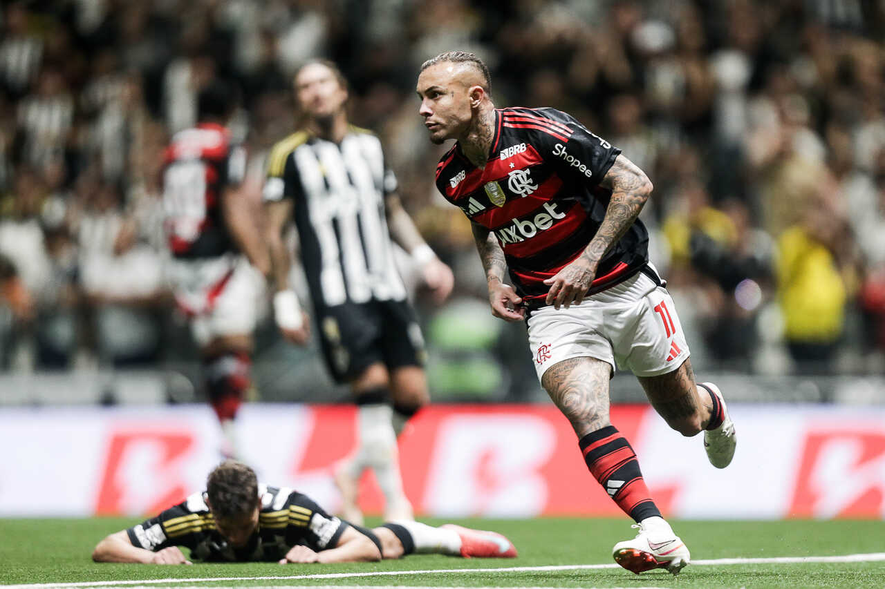 Atlético-MG elimina Flamengo e está nas quartas da Copa do Brasil