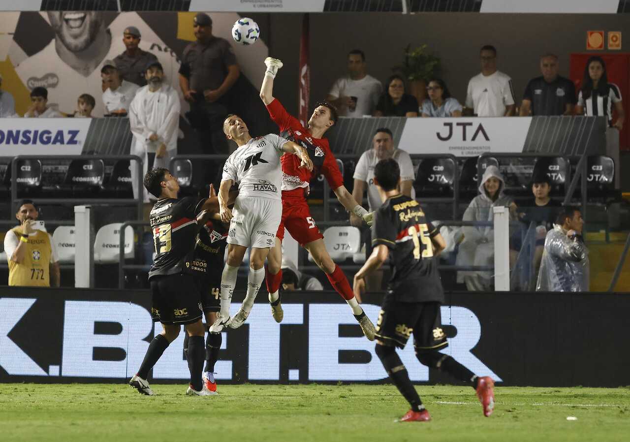 São Paulo tenta quebrar tabu recente contra o Santos na Vila Belmiro