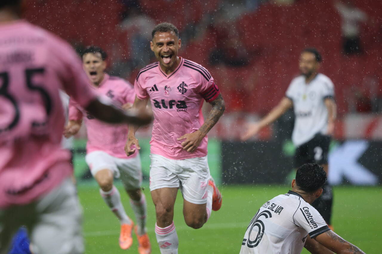 Inter bate o Botafogo e vence a primeira partida na "era Ramón Díaz"