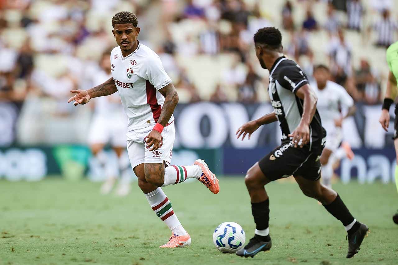 Ceará vence o Fluminense e se afasta do Z4