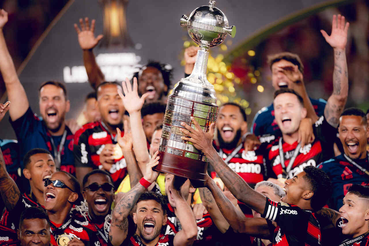 Imagem da noticia Flamengo pode se isolar em segundo em lista de títulos internacionais