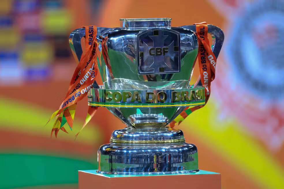 CBF aumenta premiação do campeão da Copa do Brasil; veja os valores