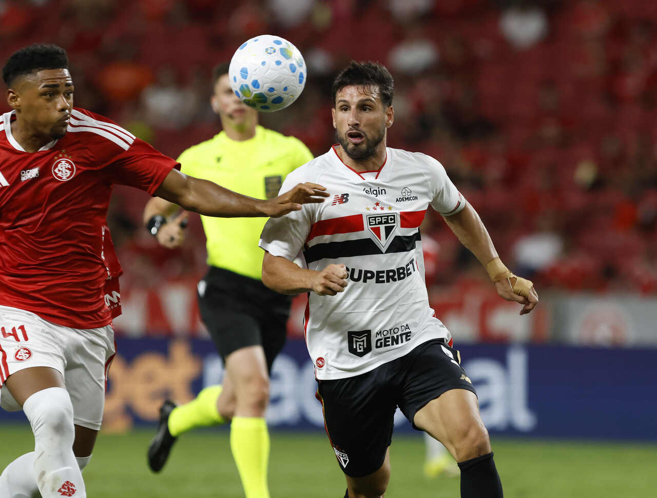 Calleri valoriza reação, mas cobra capricho do São Paulo: ''Falta finalizar mais''