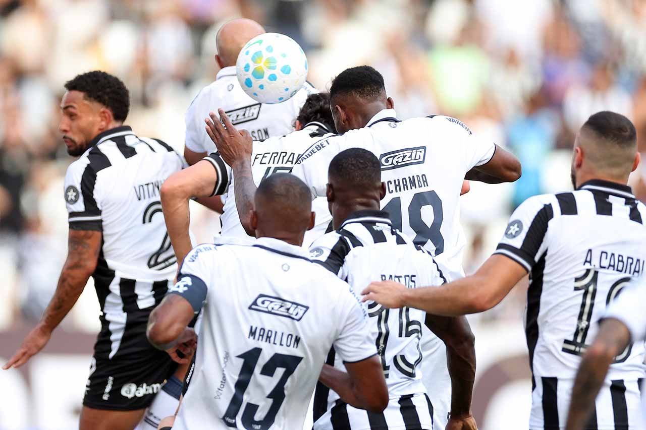 Botafogo sai na frente, mas cede virada ao Remo no Nilton Santos