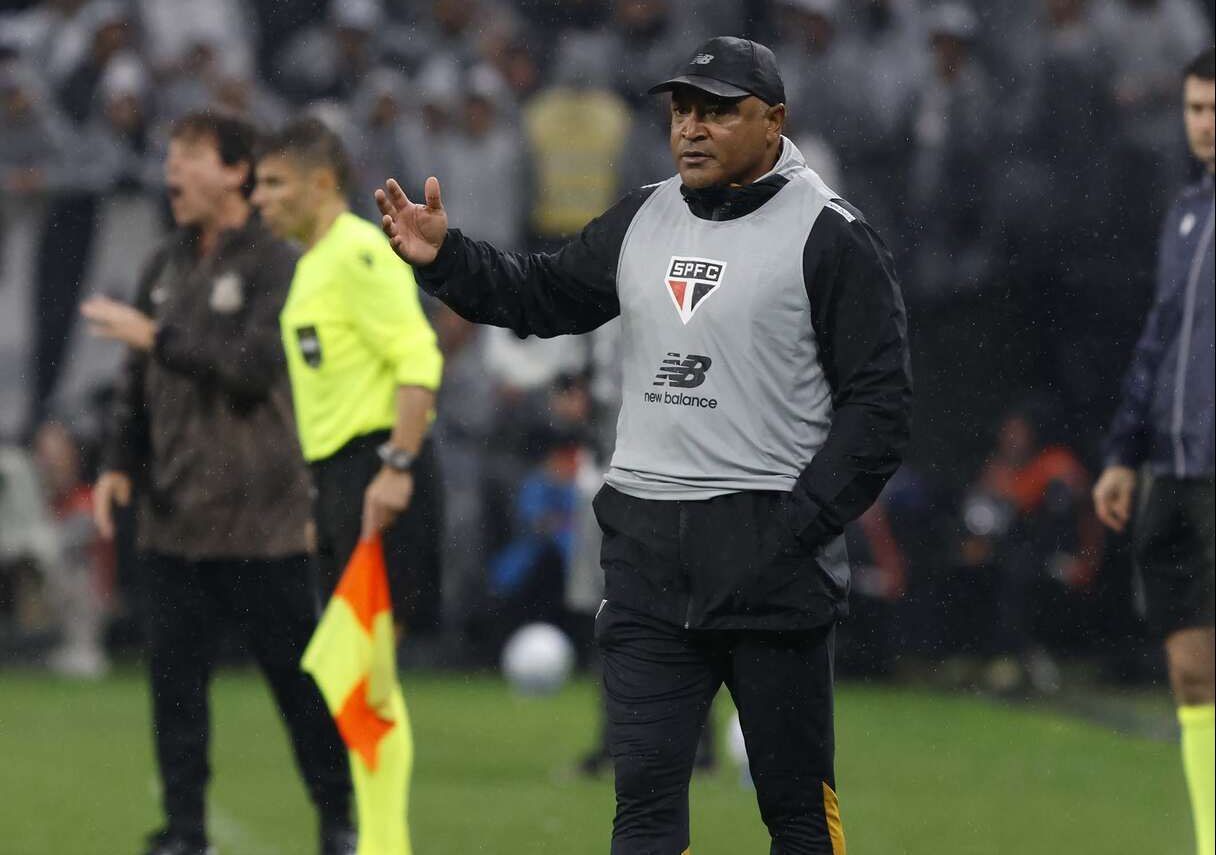 Roger aguarda avaliação e quer titulares do São Paulo na Copa do Brasil