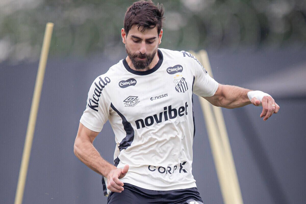 Santos terá dois desfalques contra o São Paulo no Morumbi Santos terá dois desfalques contra o São Paulo no Morumbi