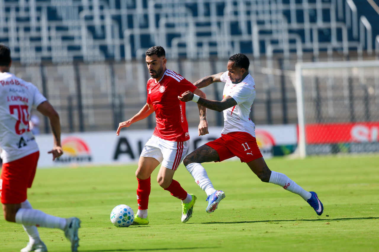 RB Bragantino vence o Internacional e segue no G5 do Brasileirão RB Bragantino vence o Internacional e segue no G5 do Brasileirão