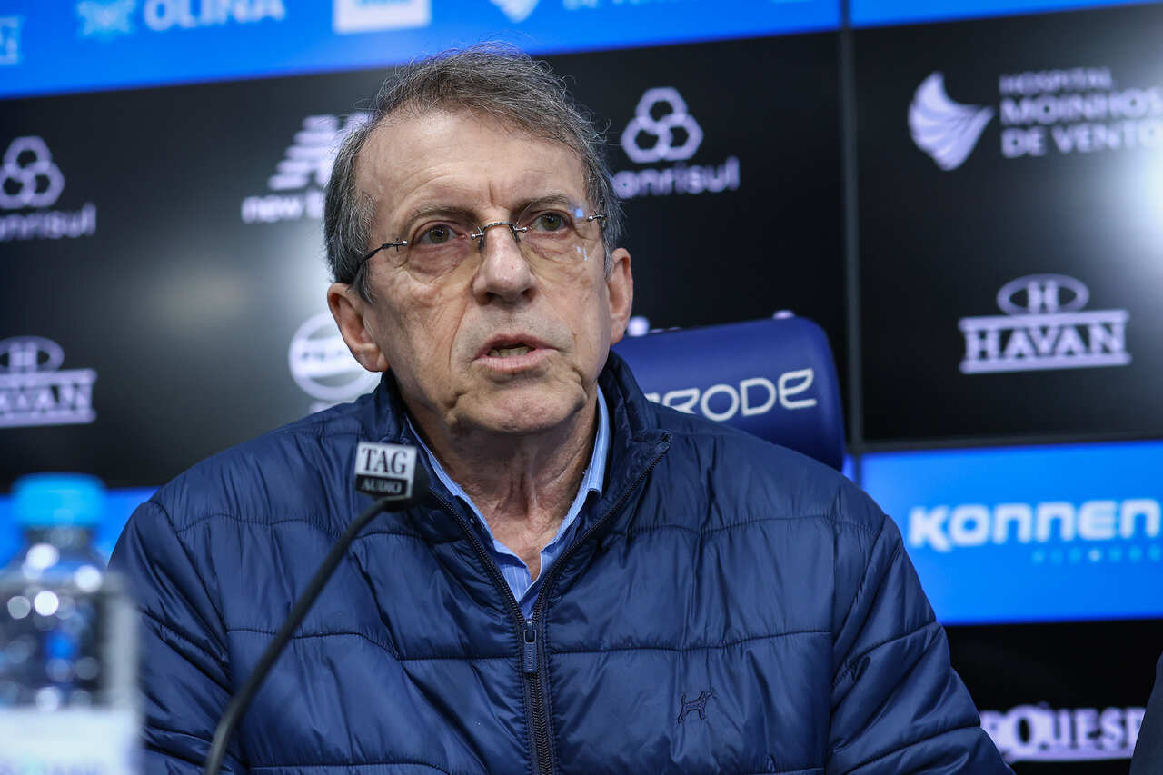 Grêmio sofre transfer ban após plano para quitar dívidas Grêmio sofre transfer ban após plano para quitar dívidas