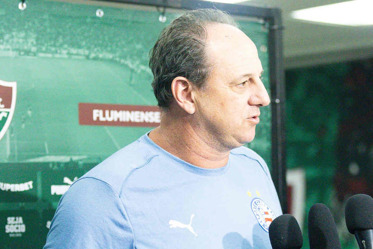 Rogério Ceni: "A gente vem aqui para ser otário" Rogério Ceni: "A gente vem aqui para ser otário"