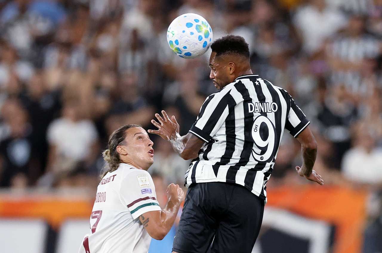 Danilo Pereira estreia no Botafogo e é nova opção no ataque Danilo Pereira estreia no Botafogo e é nova opção no ataque