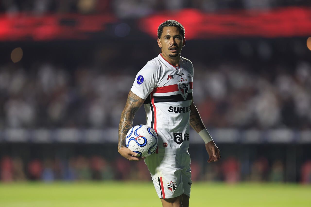 Luciano segue fora e São Paulo reformula estratégia Luciano segue fora e São Paulo reformula estratégia