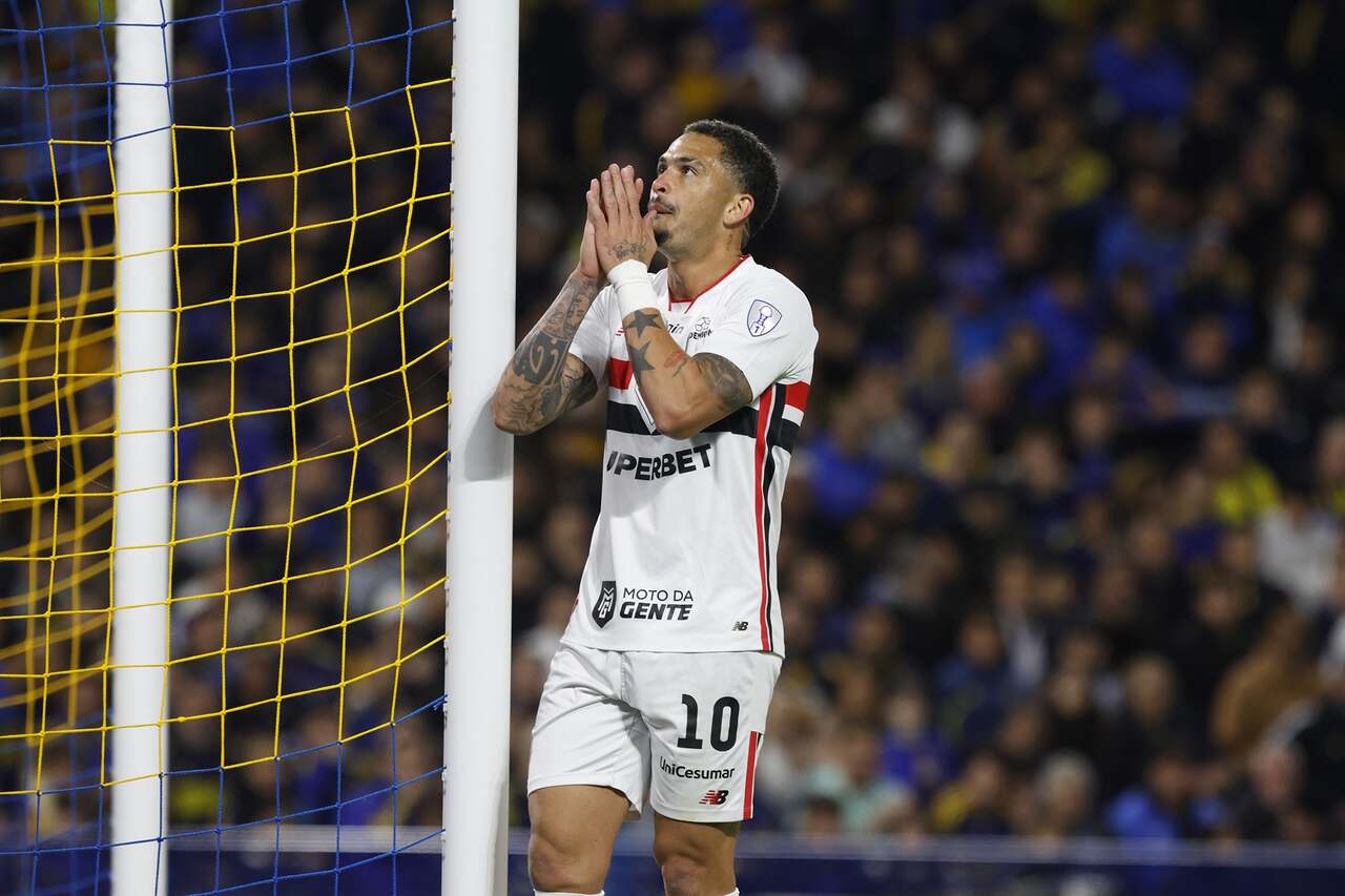 Merentiel decide e Boca Juniors vence o São Paulo Merentiel decide e Boca Juniors vence o São Paulo