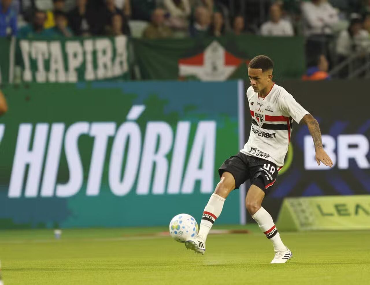 São Paulo fecha acordo para quitar dívida com Novorizontino São Paulo fecha acordo para quitar dívida com Novorizontino