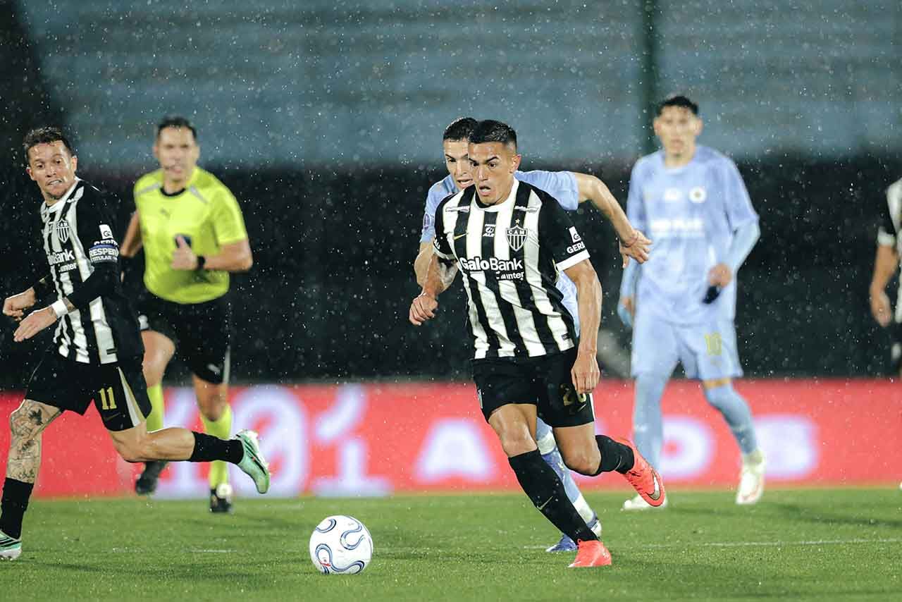 Atlético tem desfalque de Cuello contra Flamengo