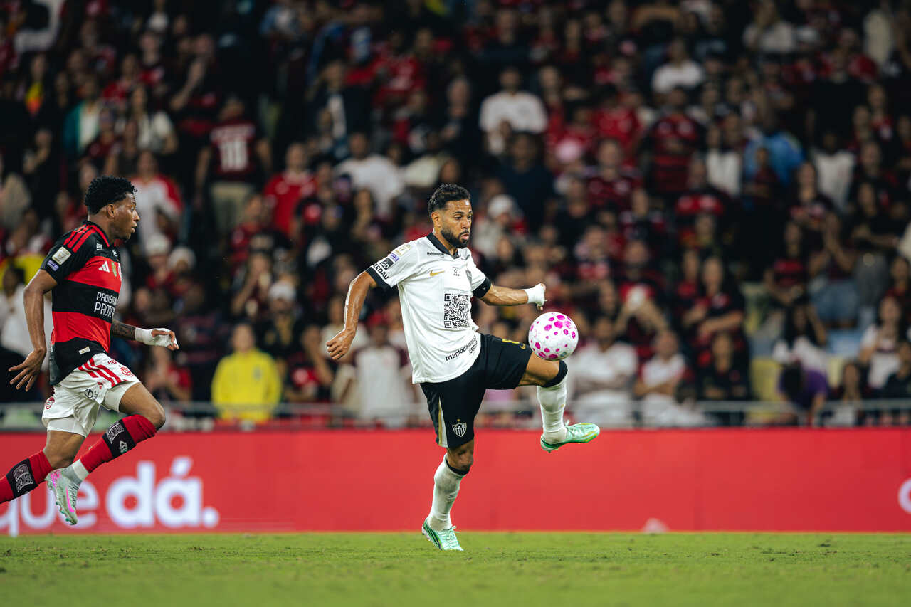 Renan Lodi assume falha decisiva contra o Flamengo