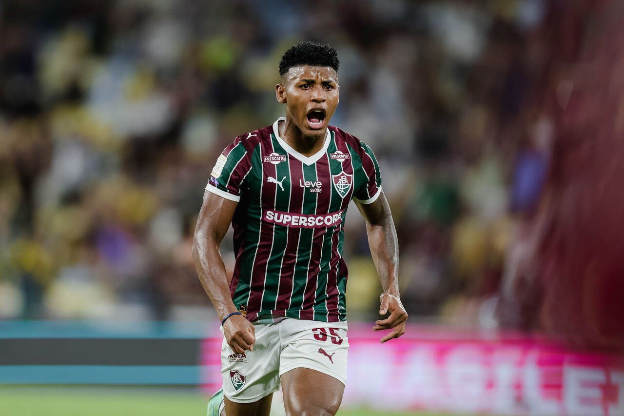 Com gol nos acréscimos, Fluminense vence o Internacional Com gol nos acréscimos, Fluminense vence o Internacional