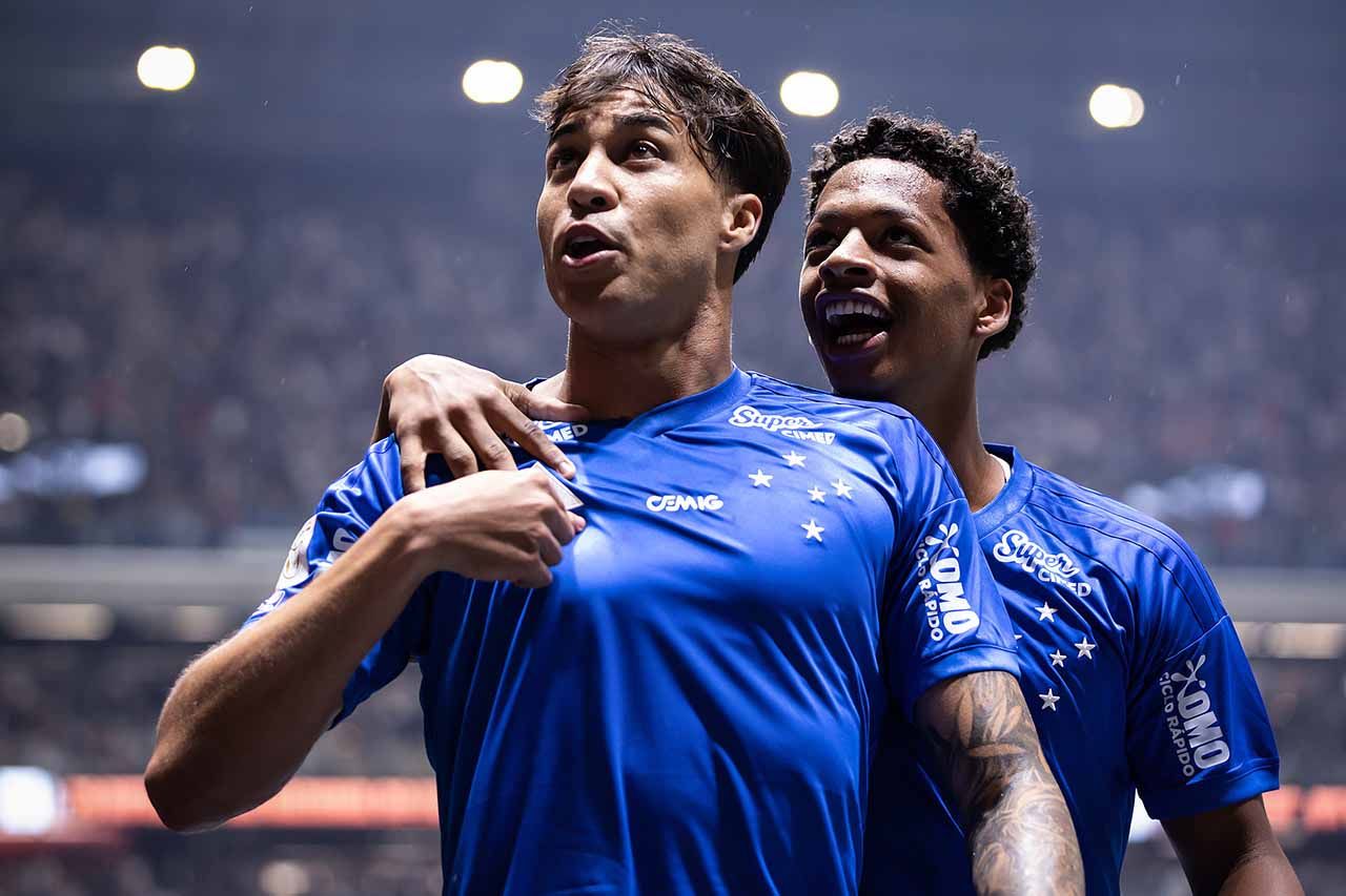  Kaio Jorge marca e Cruzeiro vence Atlético pelo Brasileirão