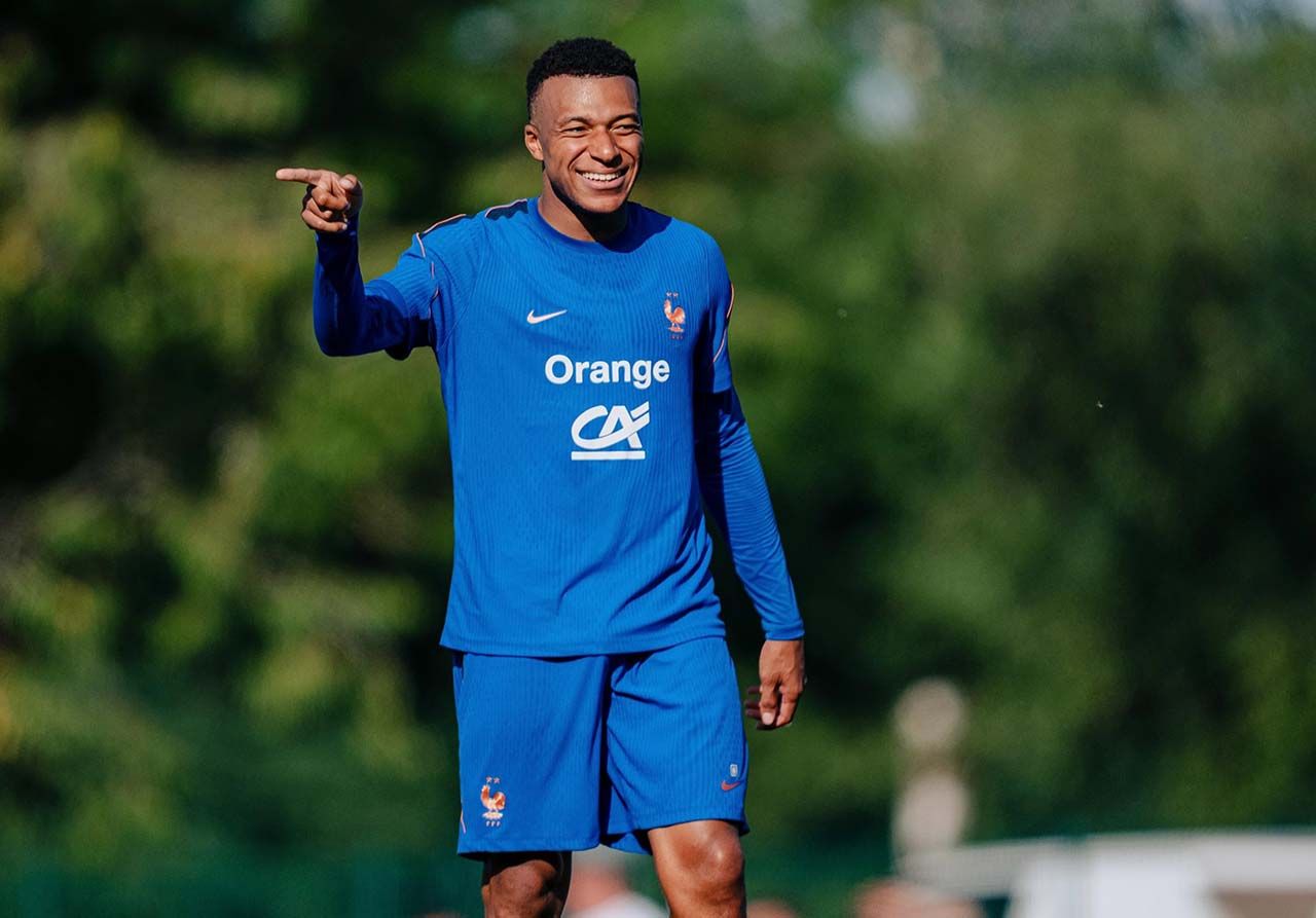 França faz primeiro treino nos EUA em meio à sombra de Mbappé