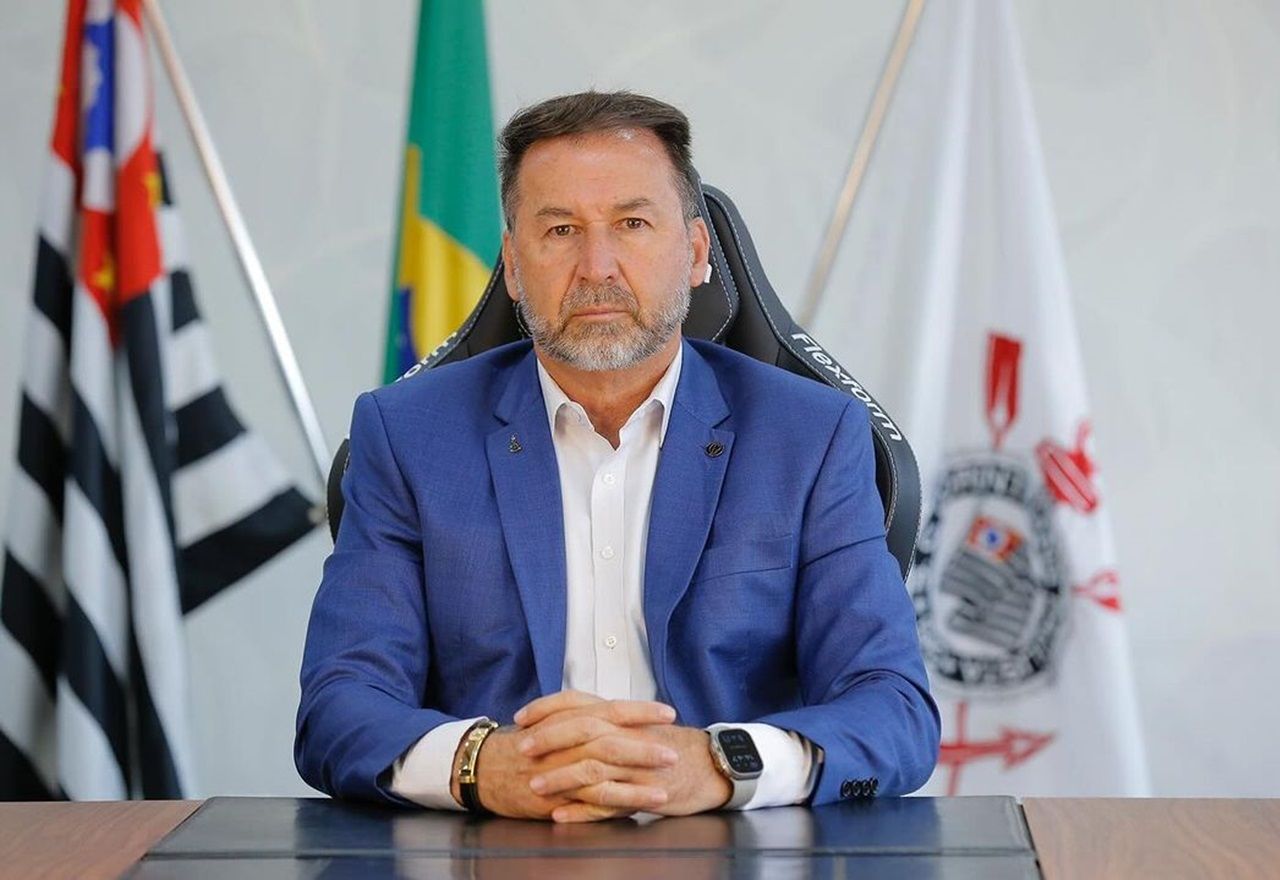 (Foto: Reprodução / Instagram augustomelooficial)
