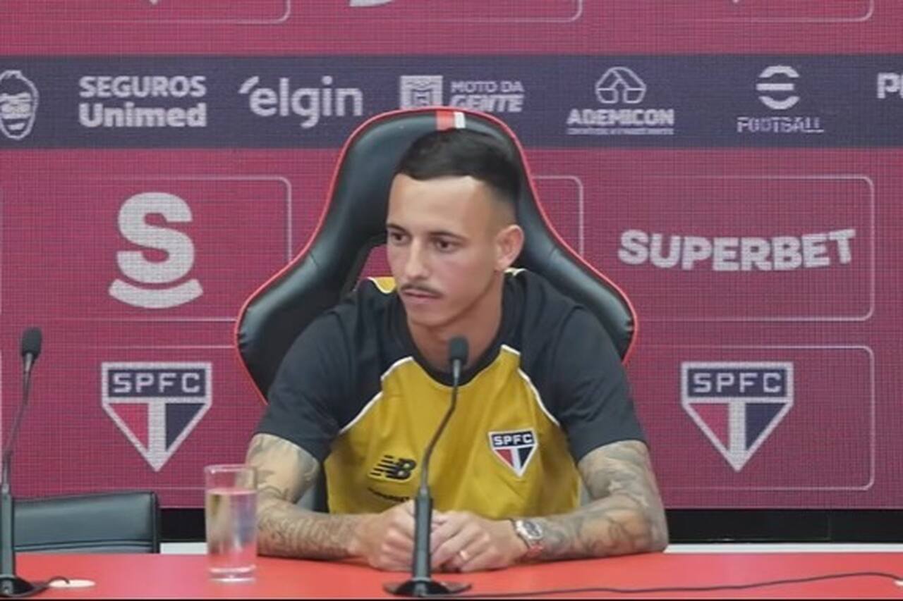 Iago é apresentado no São Paulo e pode jogar na Sula Iago é apresentado no São Paulo e pode jogar na Sula