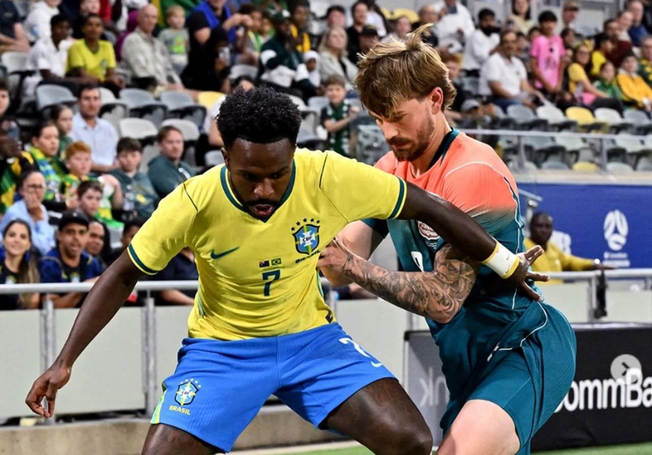 Brasil evita a derrota para a Austrália no último lance Brasil evita a derrota para a Austrália no último lance