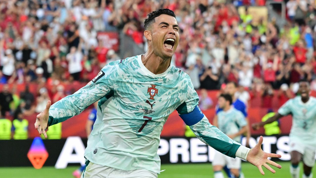 Portugal vira sobre Croácia e enfrenta a Espanha na Copa