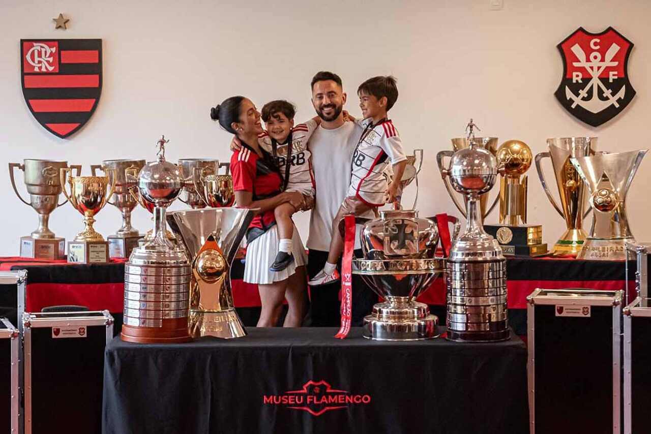 Flamengo manda recado a Everton Ribeiro após diagnóstico de câncer
