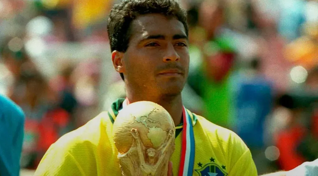 Romário responde se algum jogador atual da seleção tem potencial para virar lenda