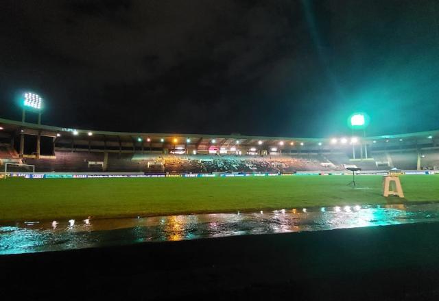 Fonte Luminosa no escuro