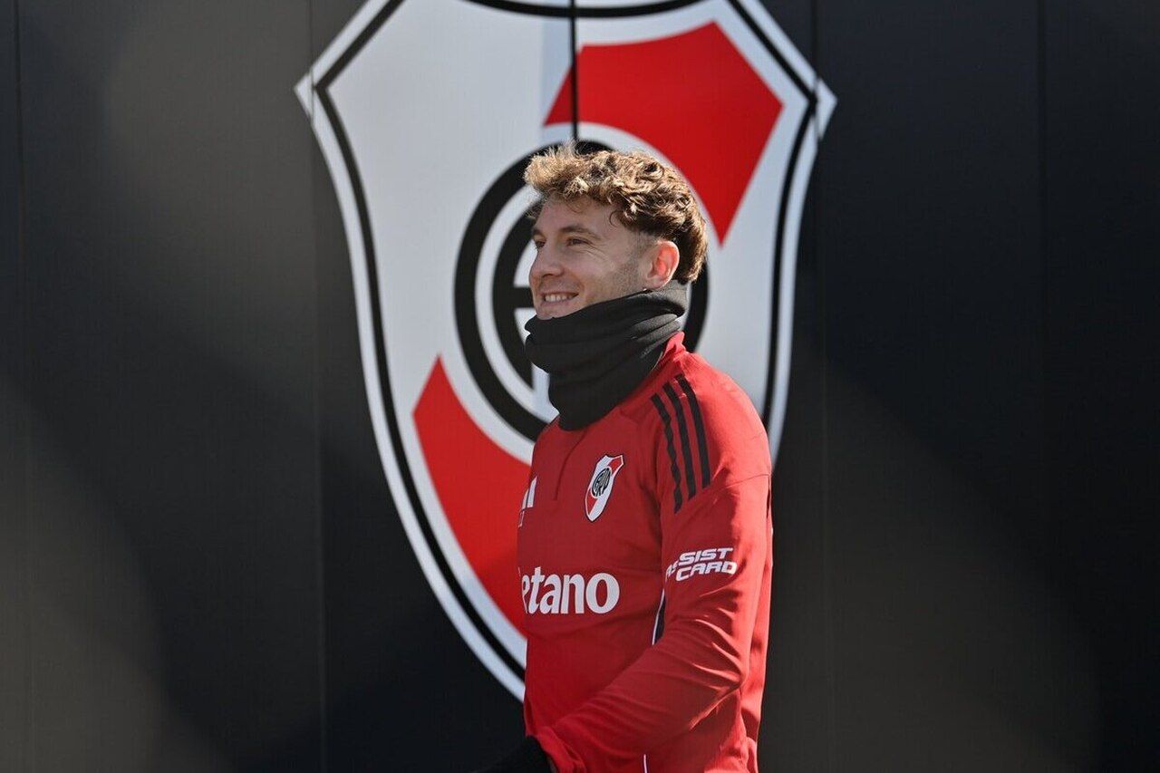 Vasco acerta com atacante Facundo Colidio, do River Plate Vasco acerta com atacante Facundo Colidio, do River Plate