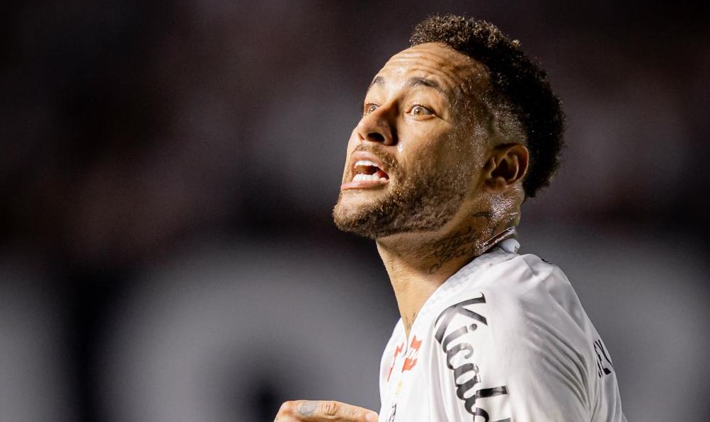 Com show de Neymar, Santos vence o Vasco e joga rival para lanterna do Brasileiro