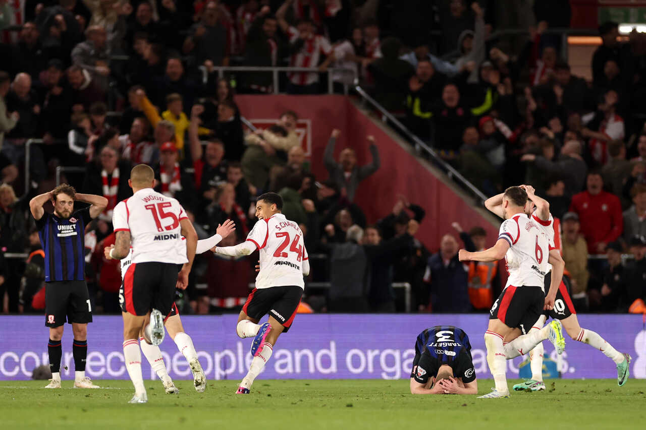 Southampton é expulso dos playoffs da Championship após caso de espionagem