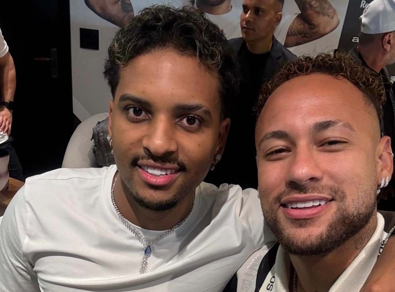 Neymar e Rodrygo agitam a Vila Belmiro em jogo do Santos