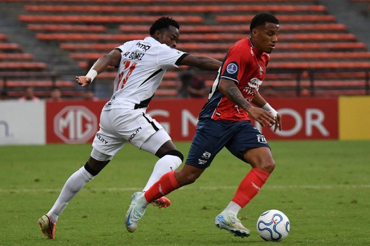 Vasco empata contra o Independiente Medellín na Sula