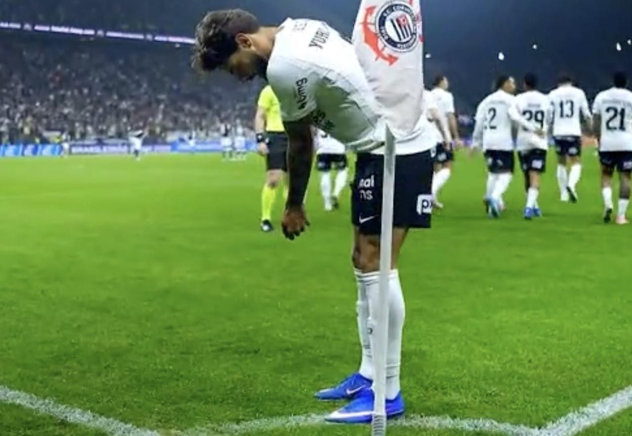 Corinthians vence o Remo com dois de Yuri Alberto