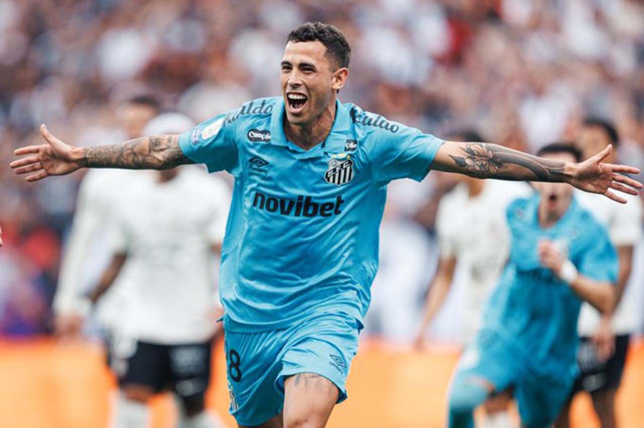 Santos vence o Corinthians em Itaquera pelo Brasileirão Santos vence o Corinthians em Itaquera pelo Brasileirão