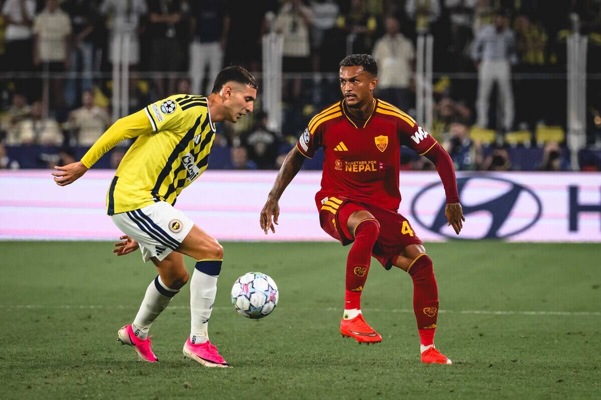 Fenerbahçe e Roma ficam no empate na estreia na Champions Fenerbahçe e Roma ficam no empate na estreia na Champions