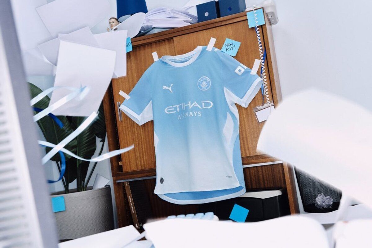 City lança novo uniforme para temporada 2026/27