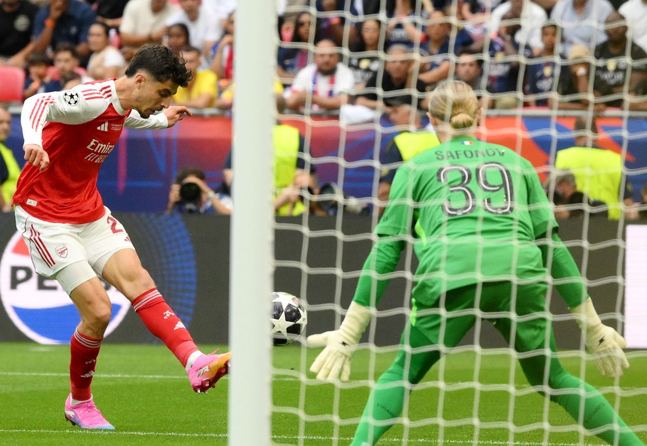GOL DO ARSENAL