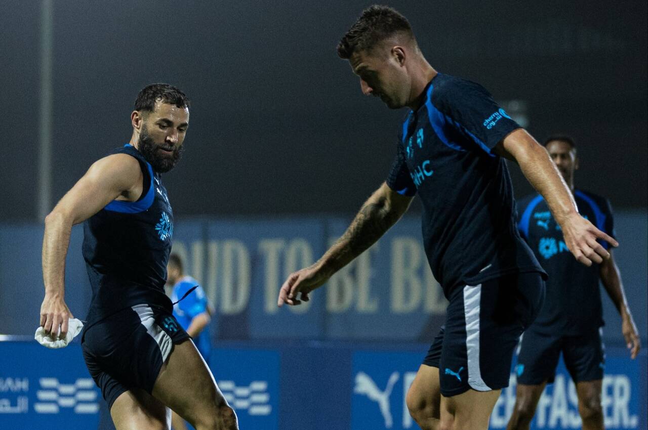 Benzema rescinde com Al-Hilal e fica livre no mercado