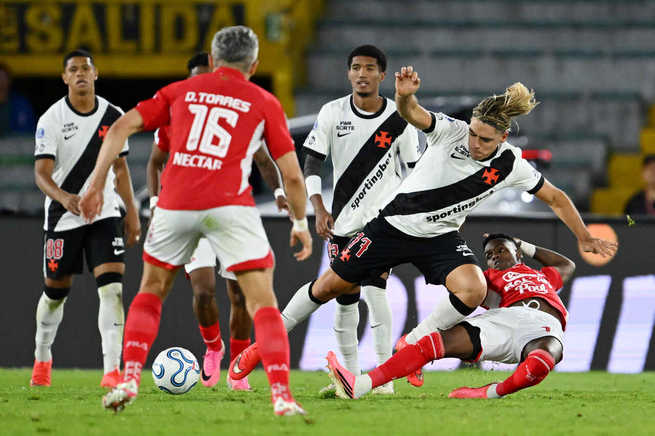 Vasco empata sem gols com o Santa Fe, pela Sula