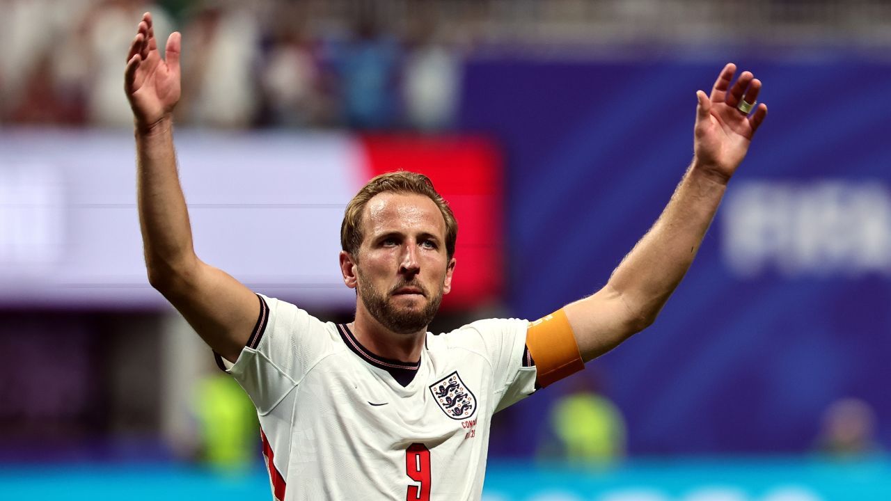 Kane brilha e Inglaterra vence RD Congo de virada Kane brilha e Inglaterra vence RD Congo de virada